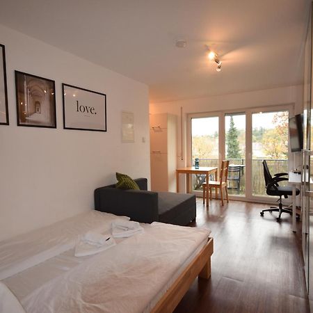 Nestwerk Komfort R23-12 - Balkon, Arbeitsplatz & Zentrumsnah Biberach an der Riß エクステリア 写真