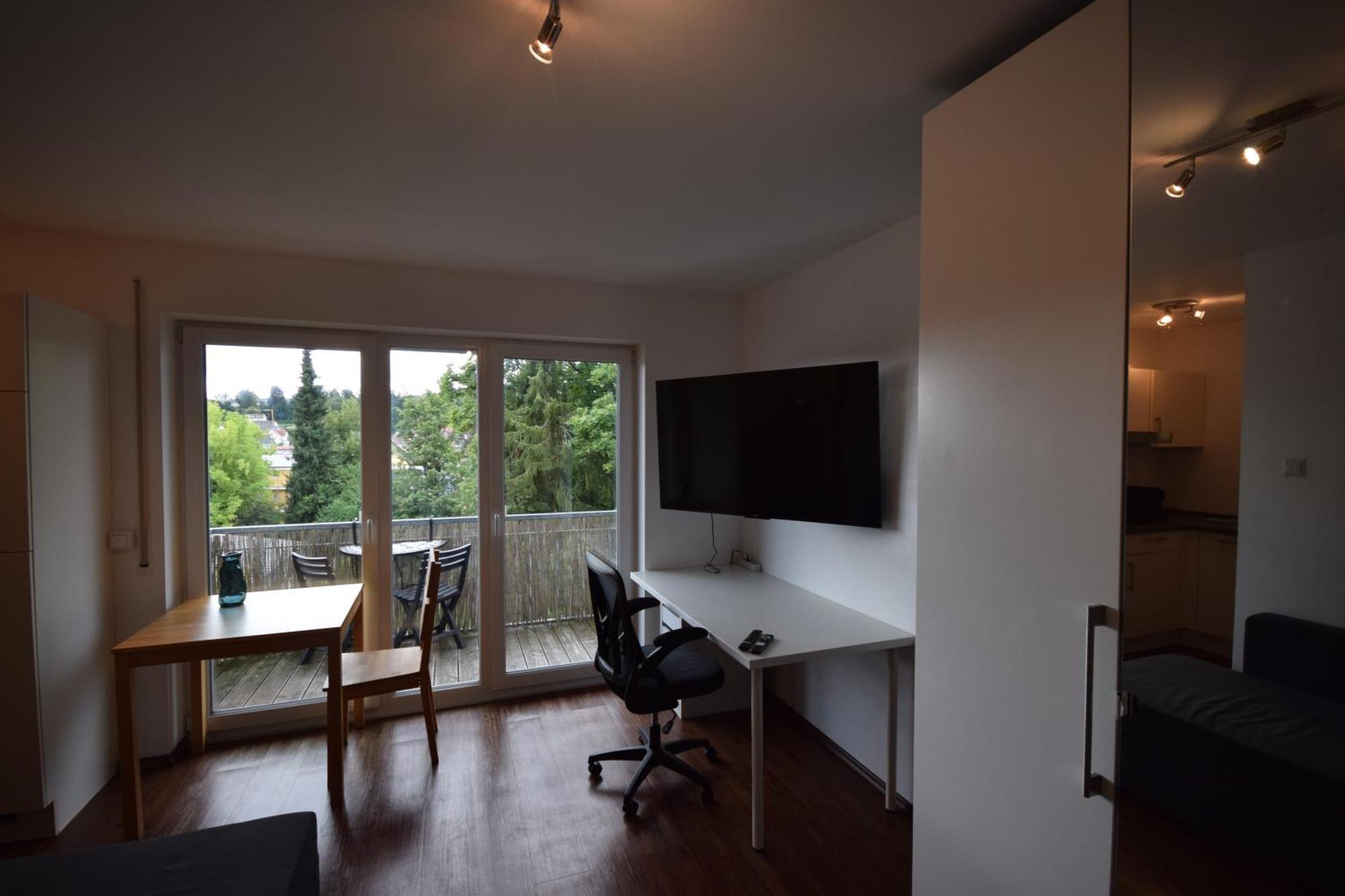 Nestwerk Komfort R23-12 - Balkon, Arbeitsplatz & Zentrumsnah Biberach an der Riß エクステリア 写真