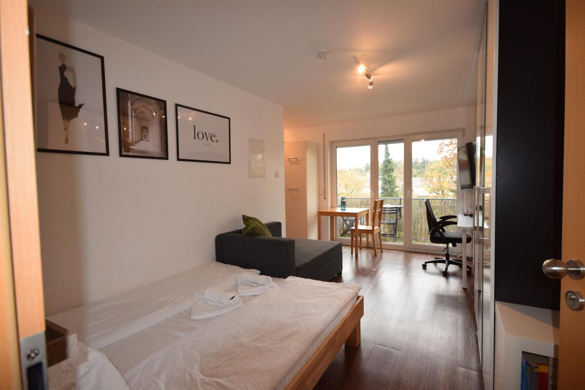 Nestwerk Komfort R23-12 - Balkon, Arbeitsplatz & Zentrumsnah Biberach an der Riß エクステリア 写真